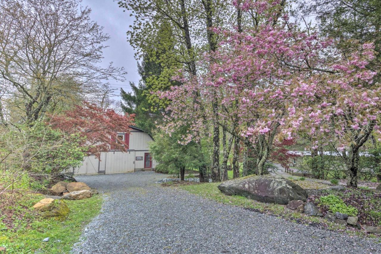 Modern Farmhouse Duplex By Stream, 4 Mi To Boone! Blowing Rock Exterior photo